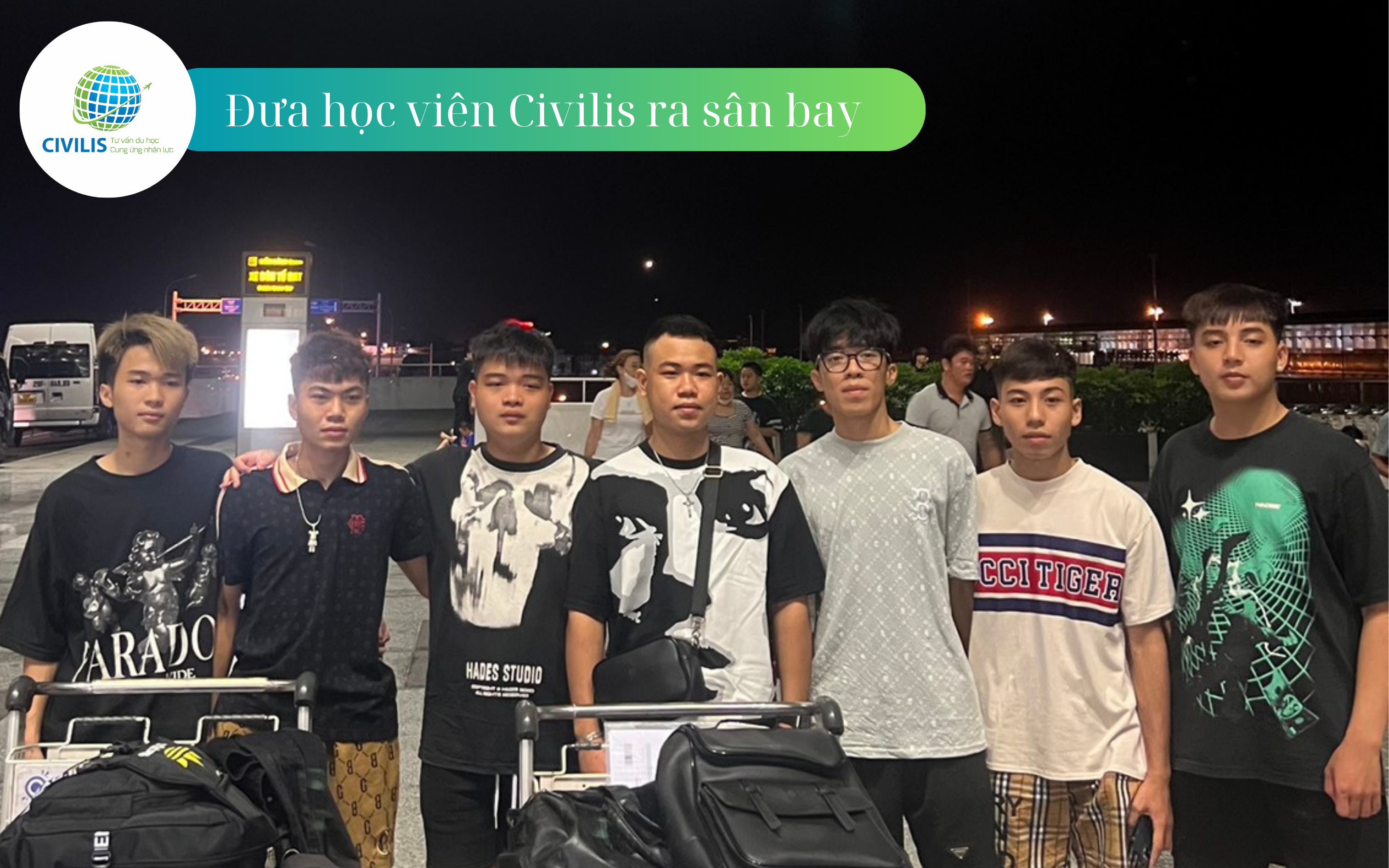 Ảnh chụp đưa tiễn học viên Civilis ra sân bay