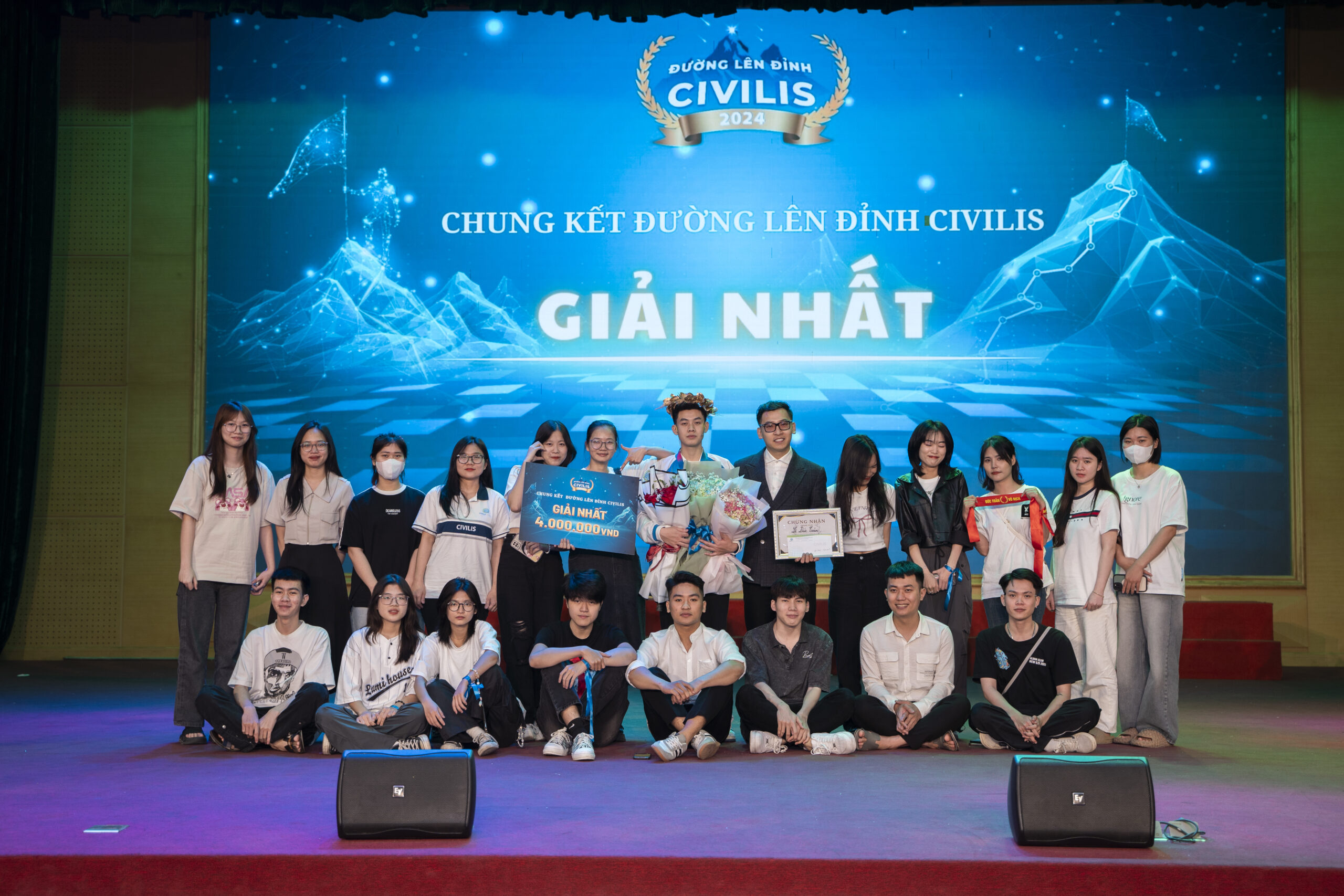 Chủ nhân vòng nguyệt quế Đường lên đỉnh Civilis 2024